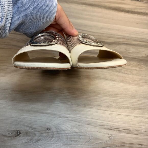 Joan Oloff Womens 7M Leather Slip On Slide Sandals White Silver Ring Accent - Picture 5 of 11